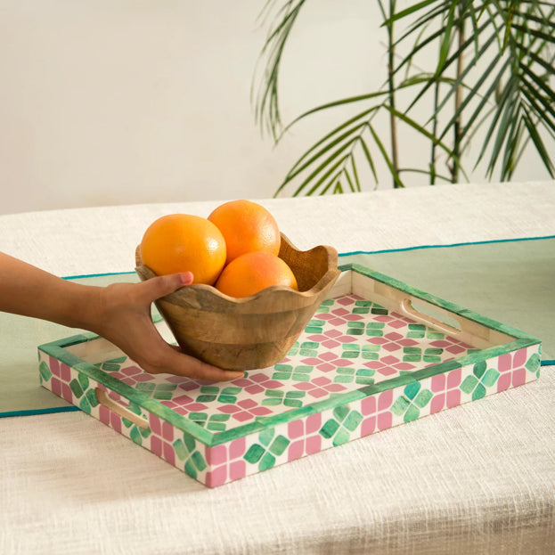 Mela Scalloped Wooden Bowl